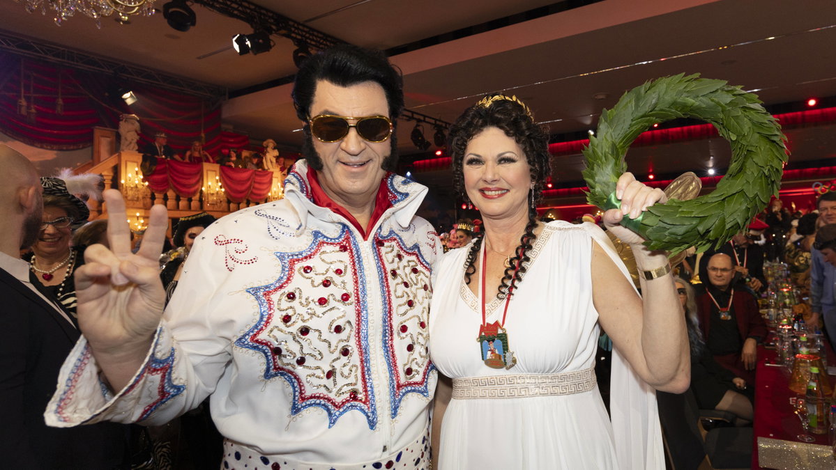 Markus Söder an Fasching 2025 im Kostüm von Elvis Presley