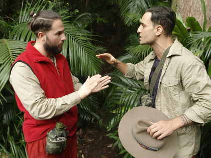 Dschungelcamp: "Neid und Missgunst" – Zuschauer gehen auf Maurice Dziwak los