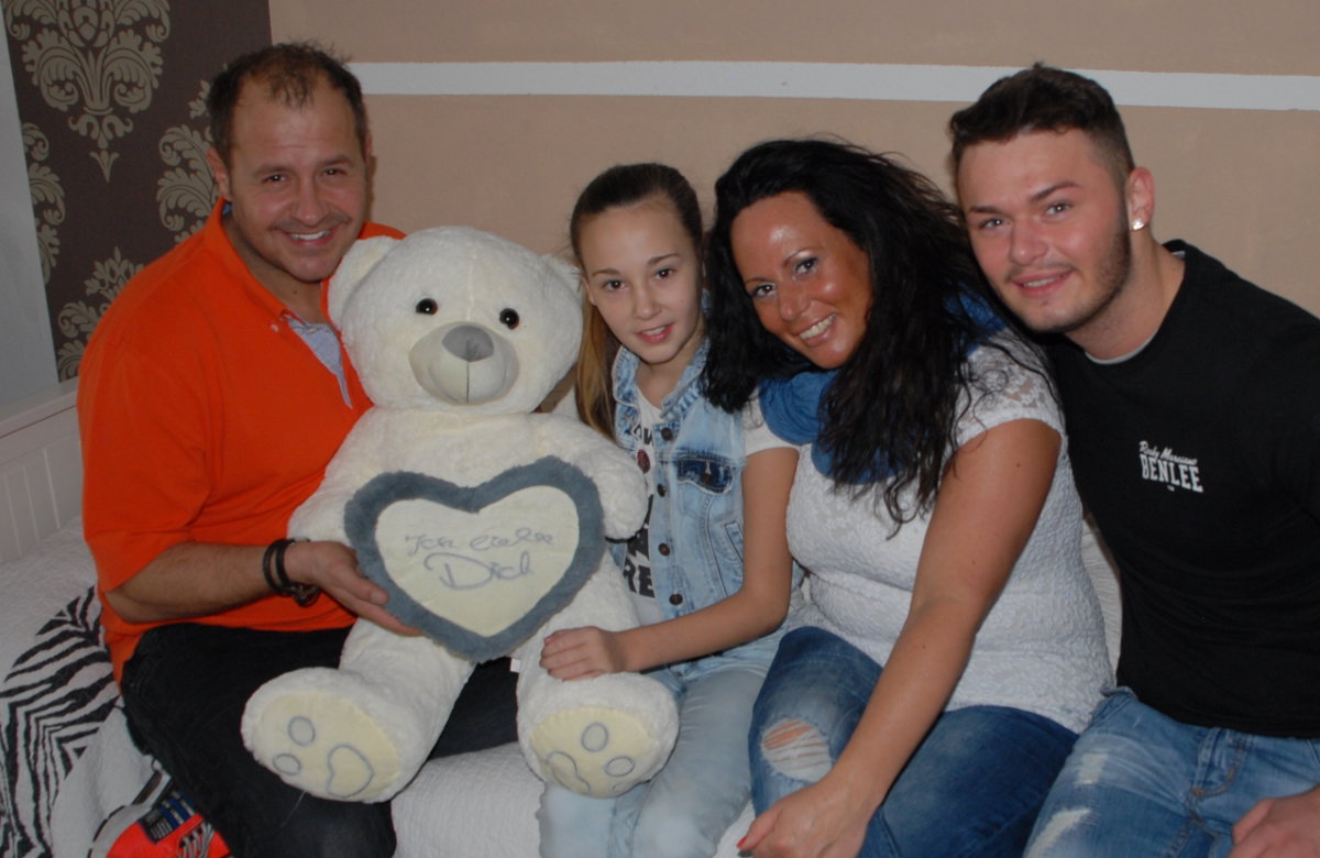 Willi Herren und Mirella Fazzi mit ihren Kindern Alessia und Stefano