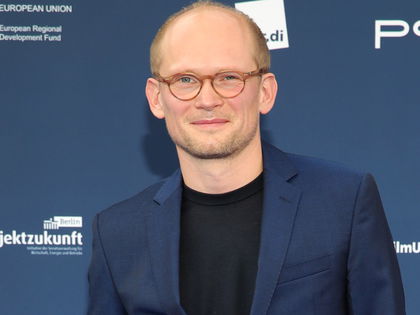 Bernhard Conrad: Hat er eine Ehefrau?
