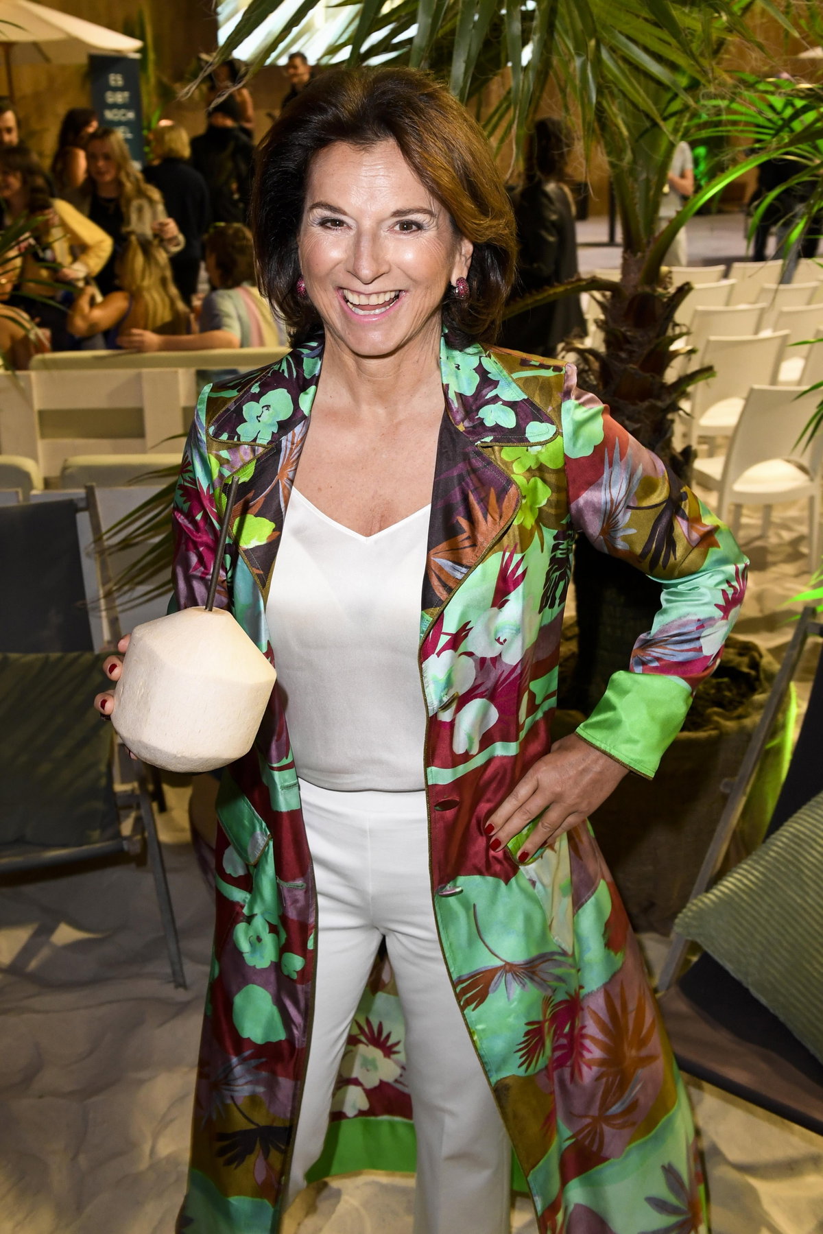 Claudia Obert Anfang 2025 bei der Premiere von "Promis unter Palmen"