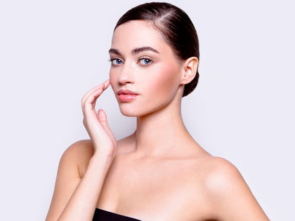 TikTok-Trend 2025: Alle Beauty-Blogger lieben dieses Blush mit Plumping-Effekt