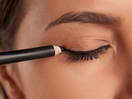 Laut "Öko-Test": Dieser 5-Euro-Kajal ist Testsieger – und sogar bei Promis beliebt