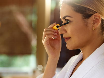 Mascara: Mit diesem dm-Bestseller schenkst du deinen Wimpern eine unendliche Länge