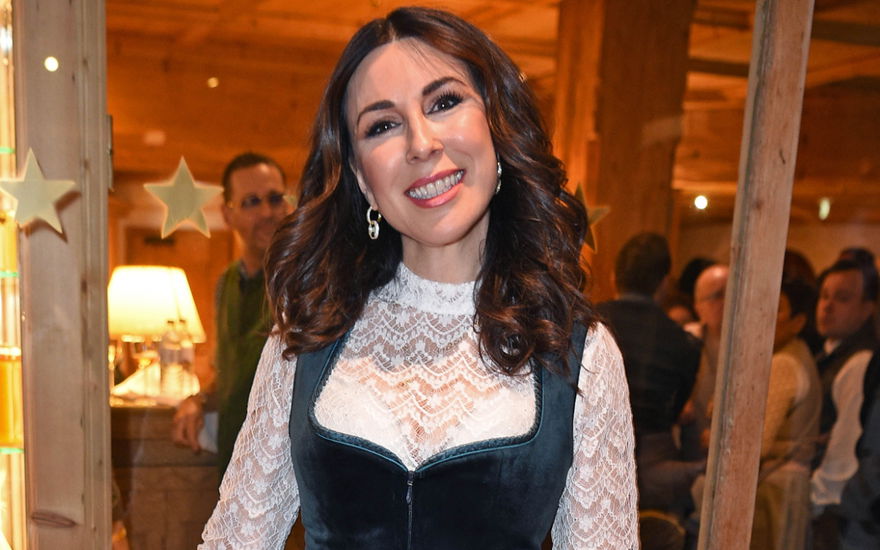 Judith Williams strahlt bei Oktoberfest