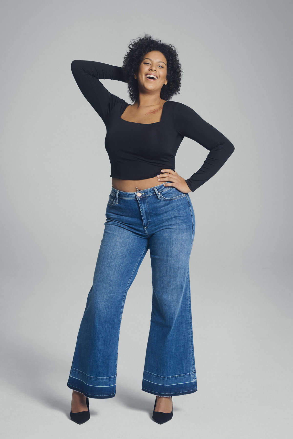 GNTM Umstyling 2025: Kandidatin Aaliyah vorher