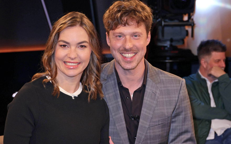 Renata und Valentin Lusin lachen