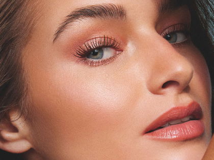 Mascara: Mit dieser Tubing-Wimperntusche werden die Lashes verdichtet– ohne Bröckeln