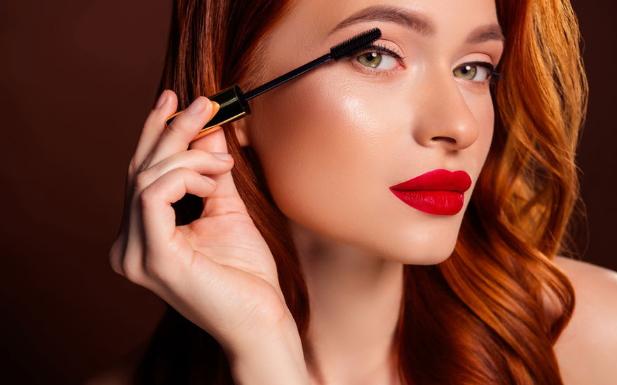 Frau Wimpern