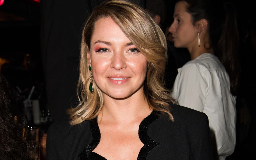 "Masuren-Krimi"-Star Karolina Lodyga lächelt