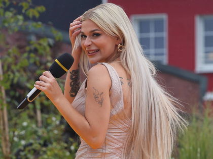 Marie Reim: Kaum wiederzuerkennen! So krass ist ihr neuer Look