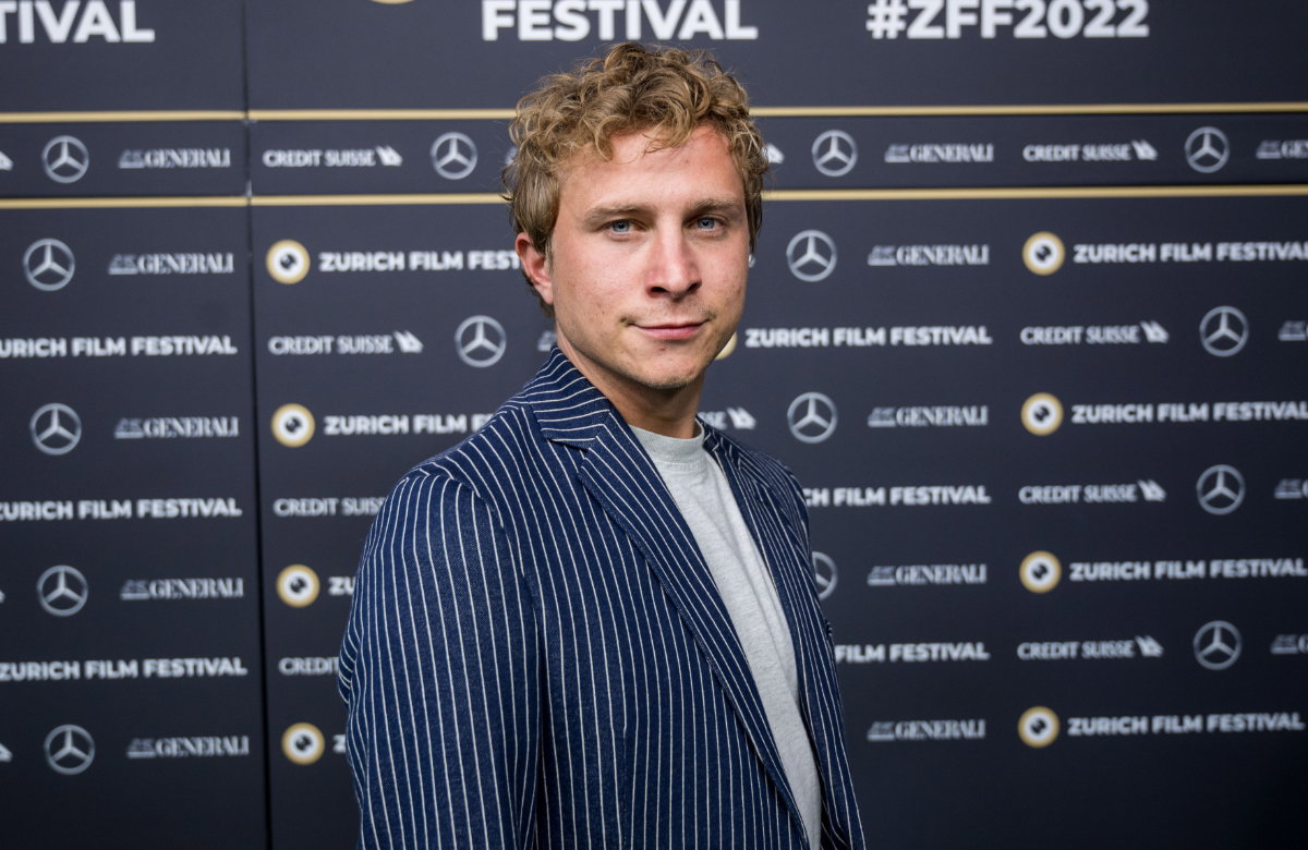 Max Hubacher: Hat er eine Freundin?