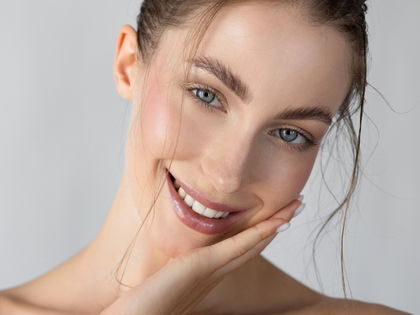 Make-up-Trend 2025: Mit diesem 4-Euro-Primer werden große Poren unsichtbar