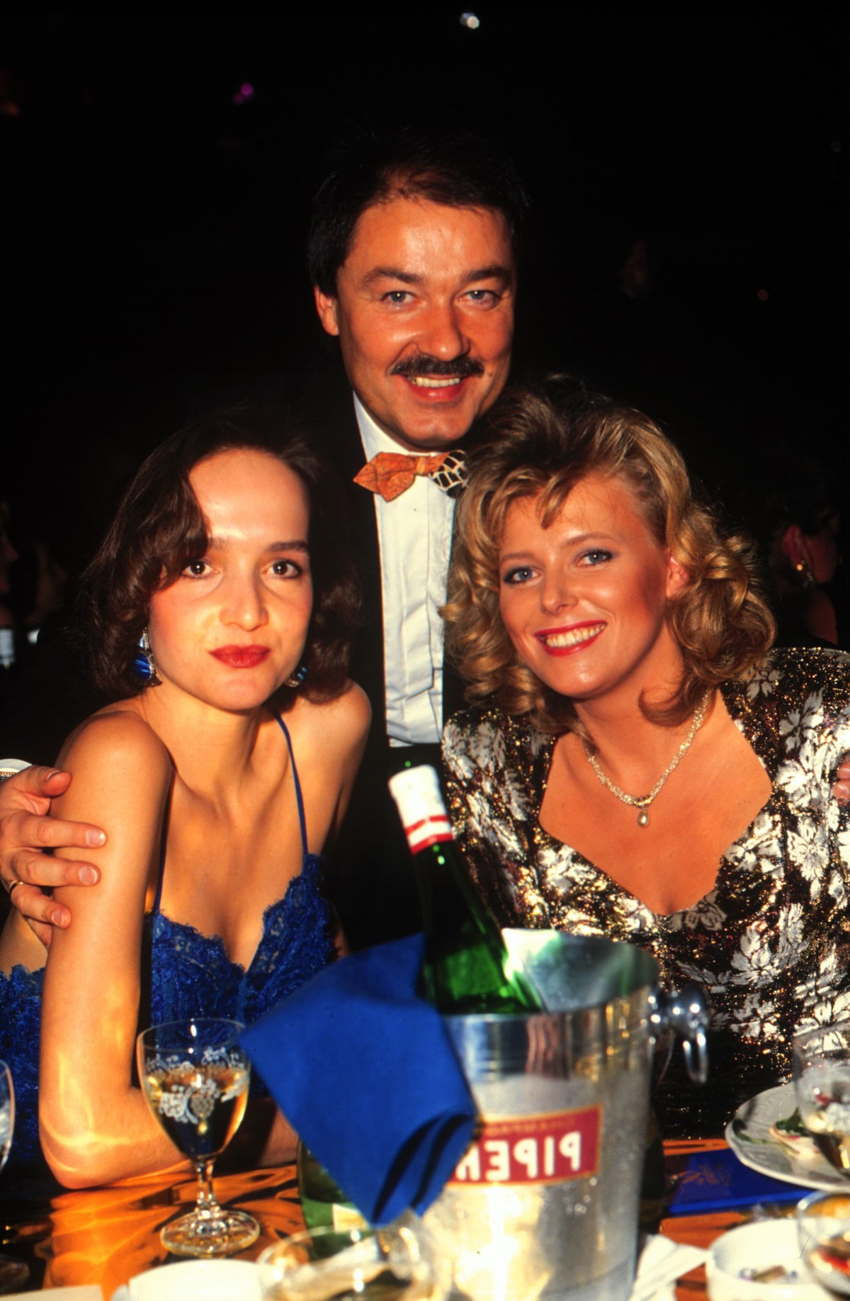 Anouschka Renzi mit Eva Hermann in den 1990er-Jahren