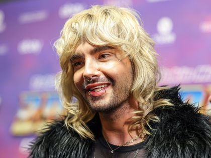 Bill Kaulitz: Liebes-Überraschung? Rote Rosen & Herz-Ballons zum Geburtstag