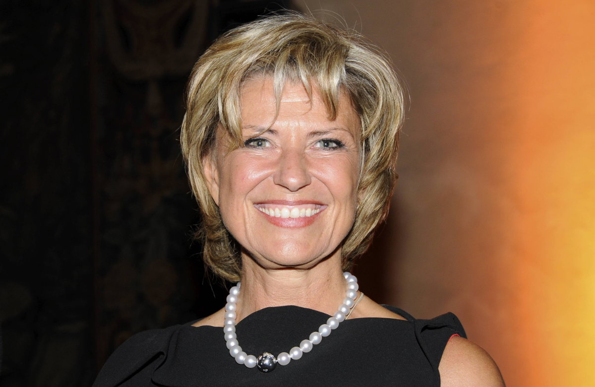 Dagmar Wöhrl mit Perlen