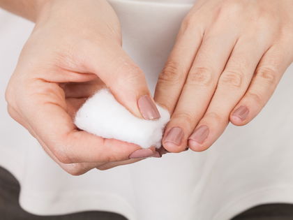 Laut "Öko-Test": Dieser Nagellackentferner von Rossmann ist "sehr gut"