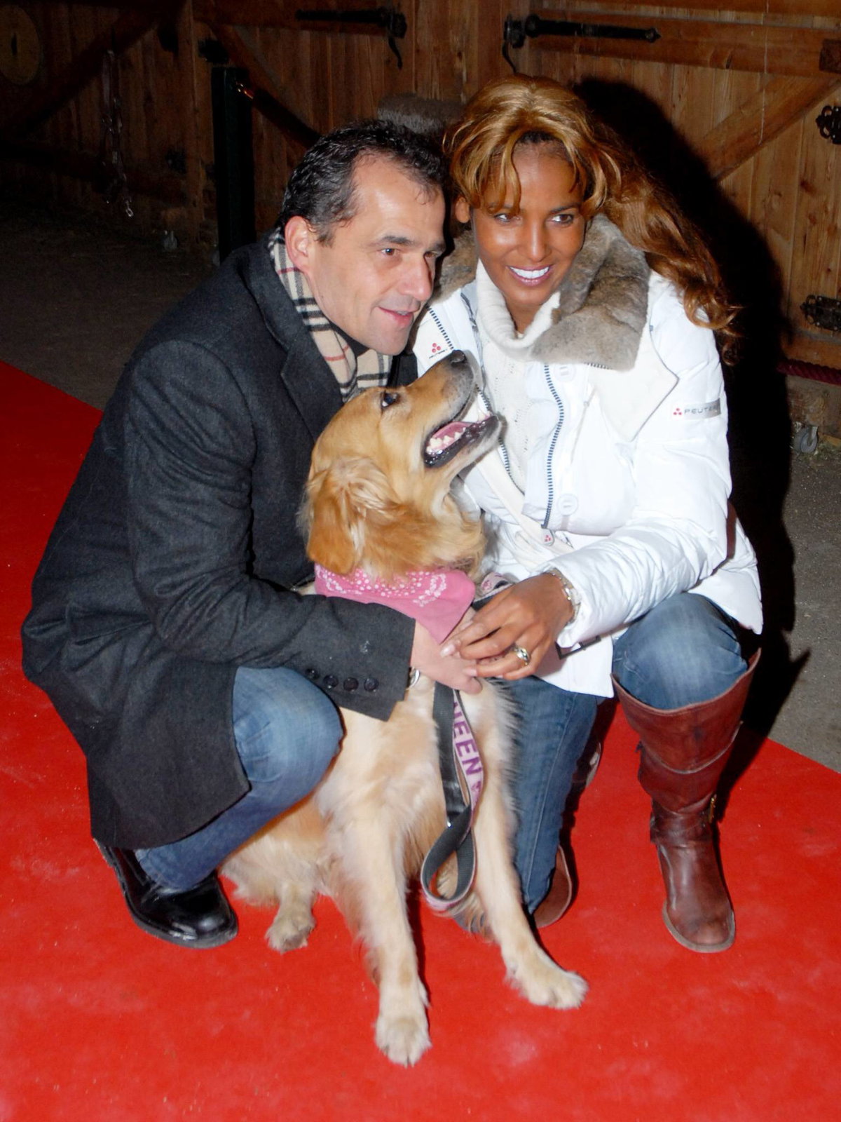 Nadja Abd el Farrag und ihr Ex-Freund Thomas Schnöll mit einem Hund