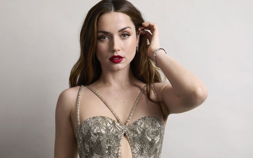 Ana de Armas für Estée Lauder