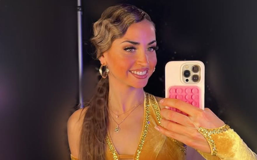 Ekaterina Leonova mit tollen Wimpern