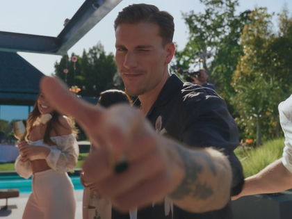 "Die Bachelors": "Typischer Love-Bomber" – Zuschauer greifen Felix Stein an