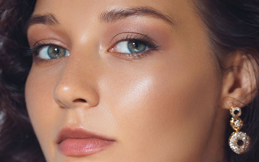Frau mit tollem Augen-Make-up