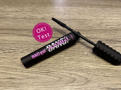 "BADgal BANG! Mascara" im OK! Test: Extremes Volumen dank Schicht-System