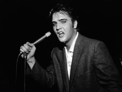 Elvis Presley (✝42): Ein Kindheitstrauma vergiftete sein Leben
