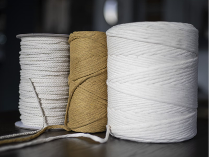 Deshalb liegen Pieces aus Cord derzeit absolut im Trend
