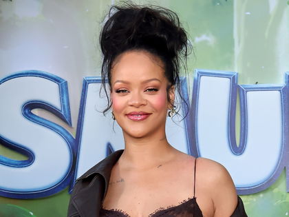 Make-up-Trend 2025: Rihanna schwört auf diesen getönten Sonnenschutz