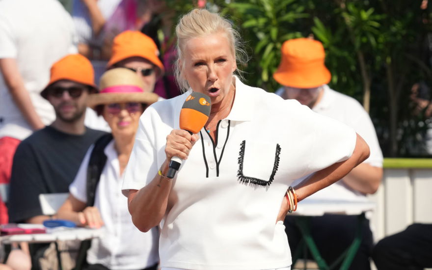 Andrea Kiewel im Fernsehgarten