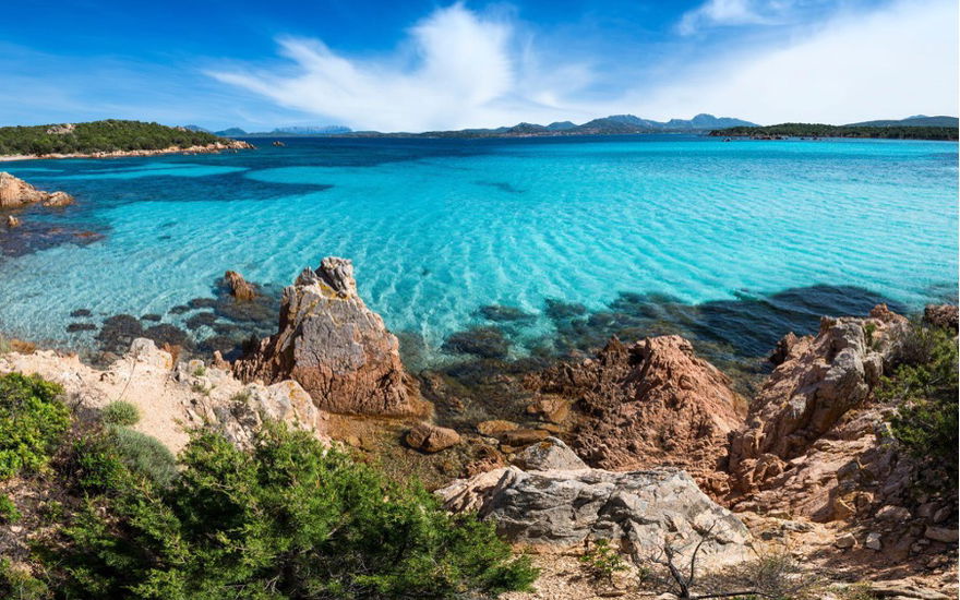 Die Küste von Sardinien