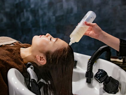 Sanfte Pflegetipps für eine gesunde Kopfhaut