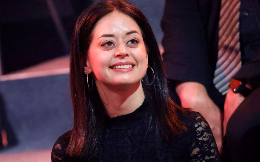 Malika Dzumaev lächelt
