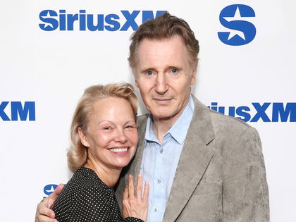 Pamela Anderson & Liam Neeson: Spätes Liebes-Glück