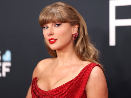 Taylor Swift: Ausverkauft! Hier gibt es eine günstige Alternative zum gehypten Verlobungskleid
