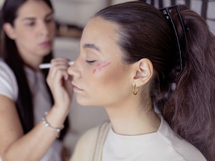 Make-up-Trend 2025: Dieses 2-in-1-Blush sorgt für ein Weichzeichner-Finish