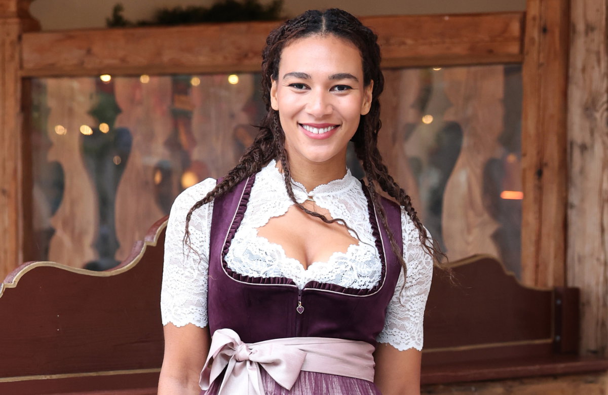 Marie Mouroum