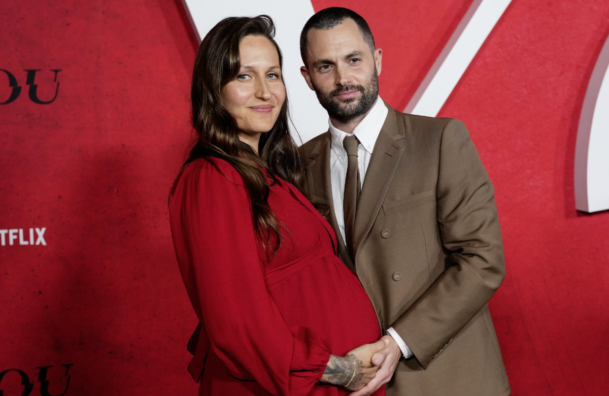 Penn Badgley mit schwangeren Domino