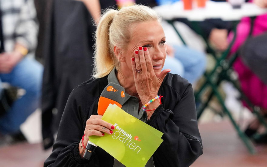 Andrea Kiewel den Tränen nahe