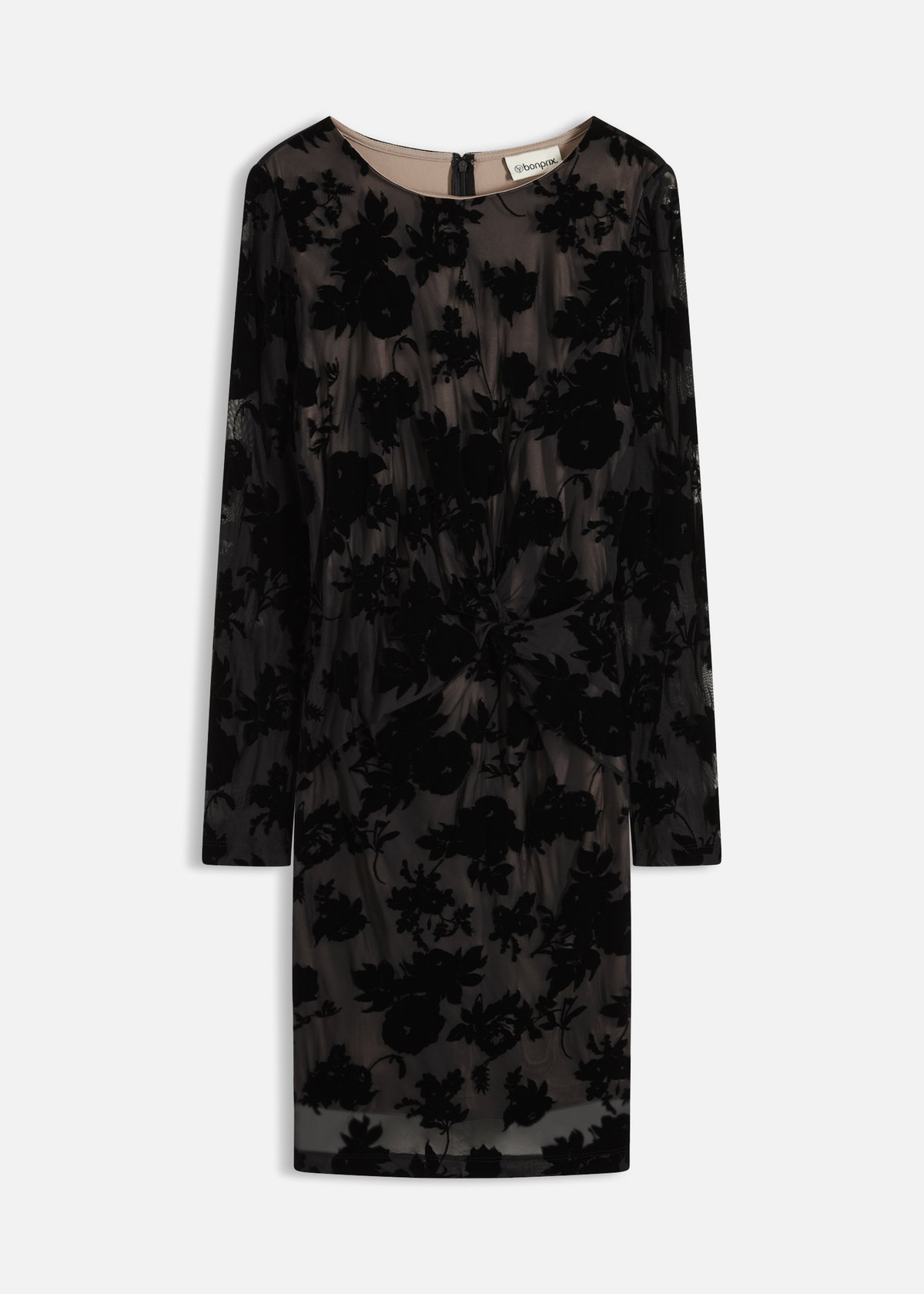 Nicht nur Romantikerinnen lieben dieses Kleid mit floraler Stickerei.