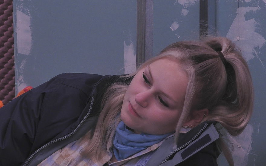Sarah-Jane Wollny lüftet bei "Promi Big Brother" ein trauriges Familiengeheimnis