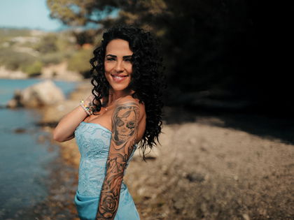 "Make Love, Fake Love": Diese Männer wollen Elena Miras' Herz erobern