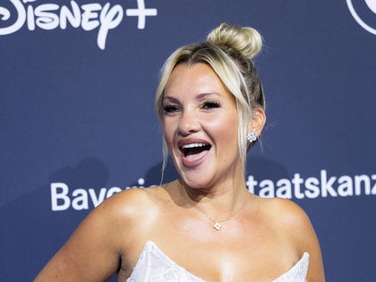 Evelyn Burdecki: "Eh kurz"-Meme – Sie sucht Jonas und dieser meldet sich prompt