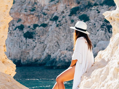 So tricksen Influencer beim Reisen: 7 Black-Friday-Hacks für Luxusurlaub zum Sparpreis