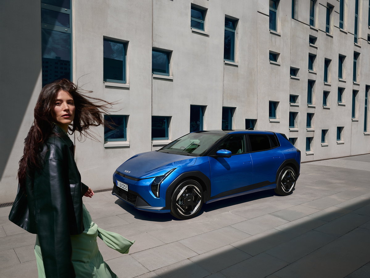 Kia EV4