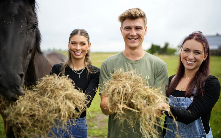 Bauer sucht Frau Friedrich mit Selina und Laura