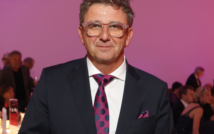 Hans Sigl verriet seine Weihnachtspläne und warum er sich eine "Bergdoktor"-Weihnachtsfolge wünscht