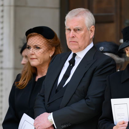 Reines Geldgeschäft: Warum die Vertrautheit zwischen Sarah Ferguson und Andrew jetzt zerbricht
