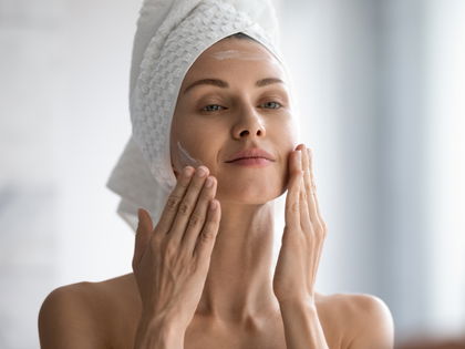 Zwischen Anti-Aging und Anti-Stress: Was Hautpflege leisten kann